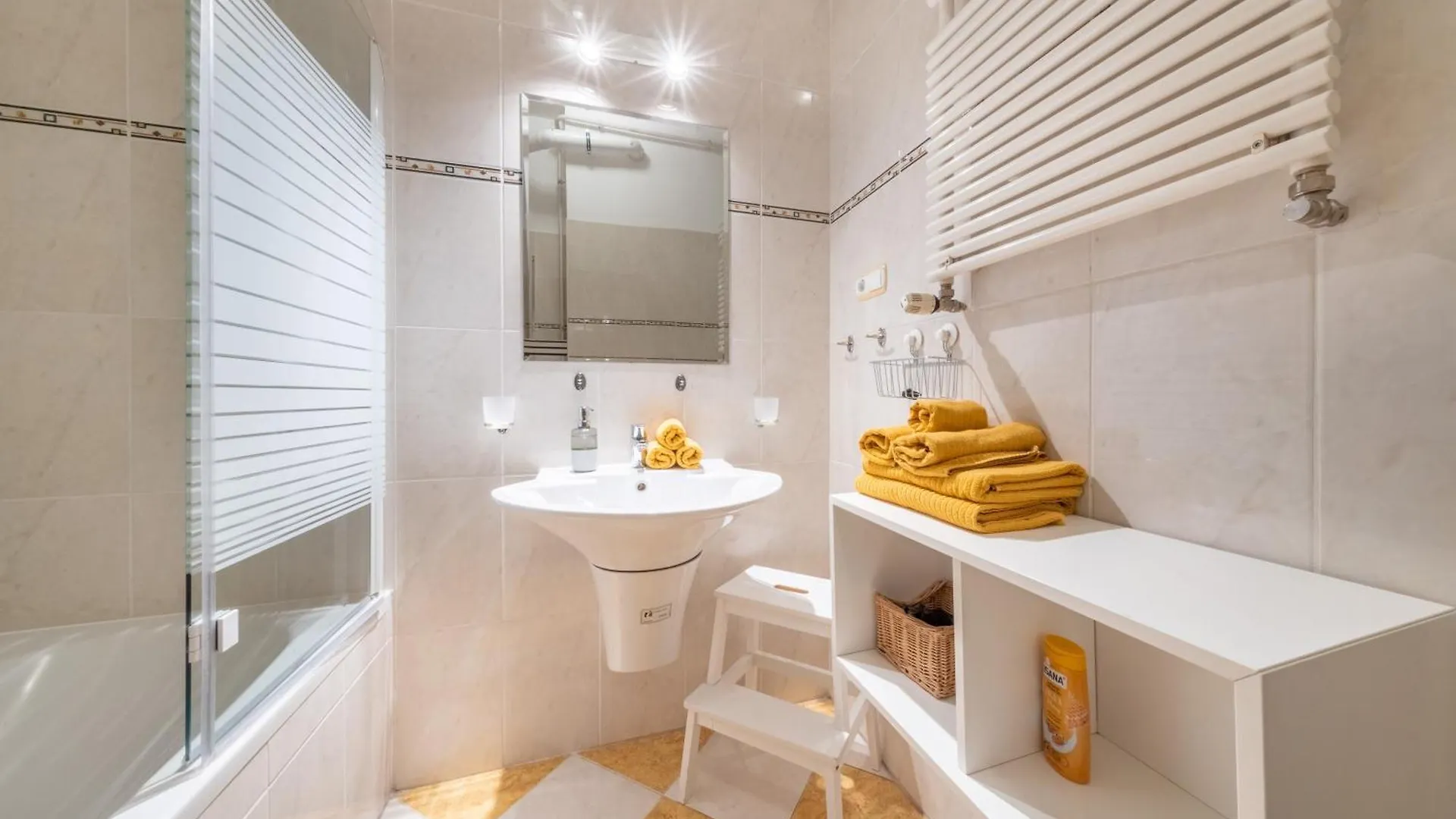 Katalin Apartment Budapest 0*,
